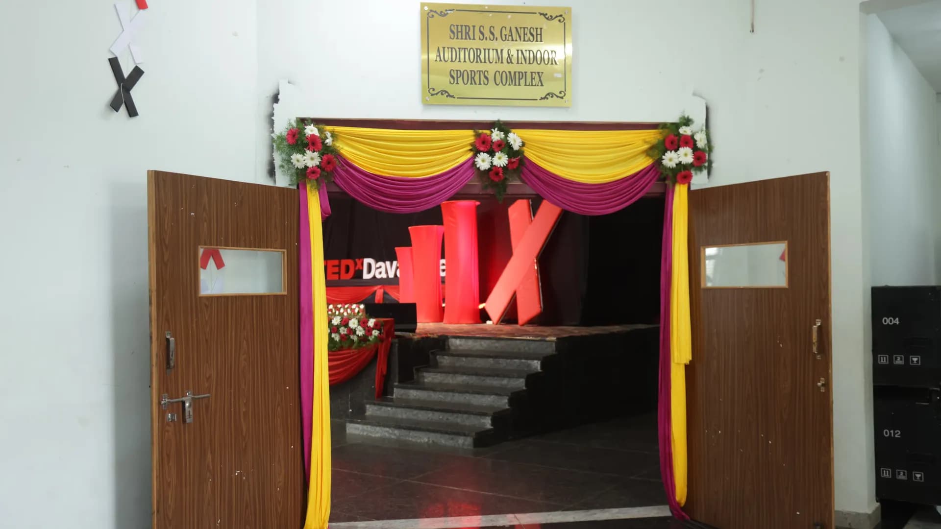 Entrance to Sri S. S. Ganesh Auditorium on the PSS EMR School campus